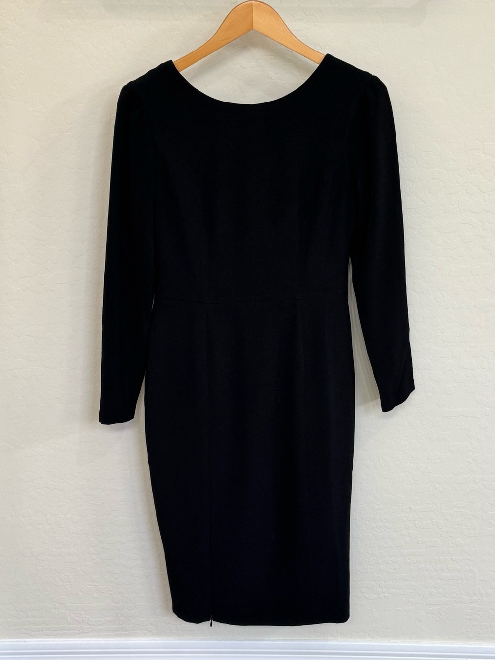 Dress the Population Nadia Long Sleeve Scoop Back Midi Dress Black Size M